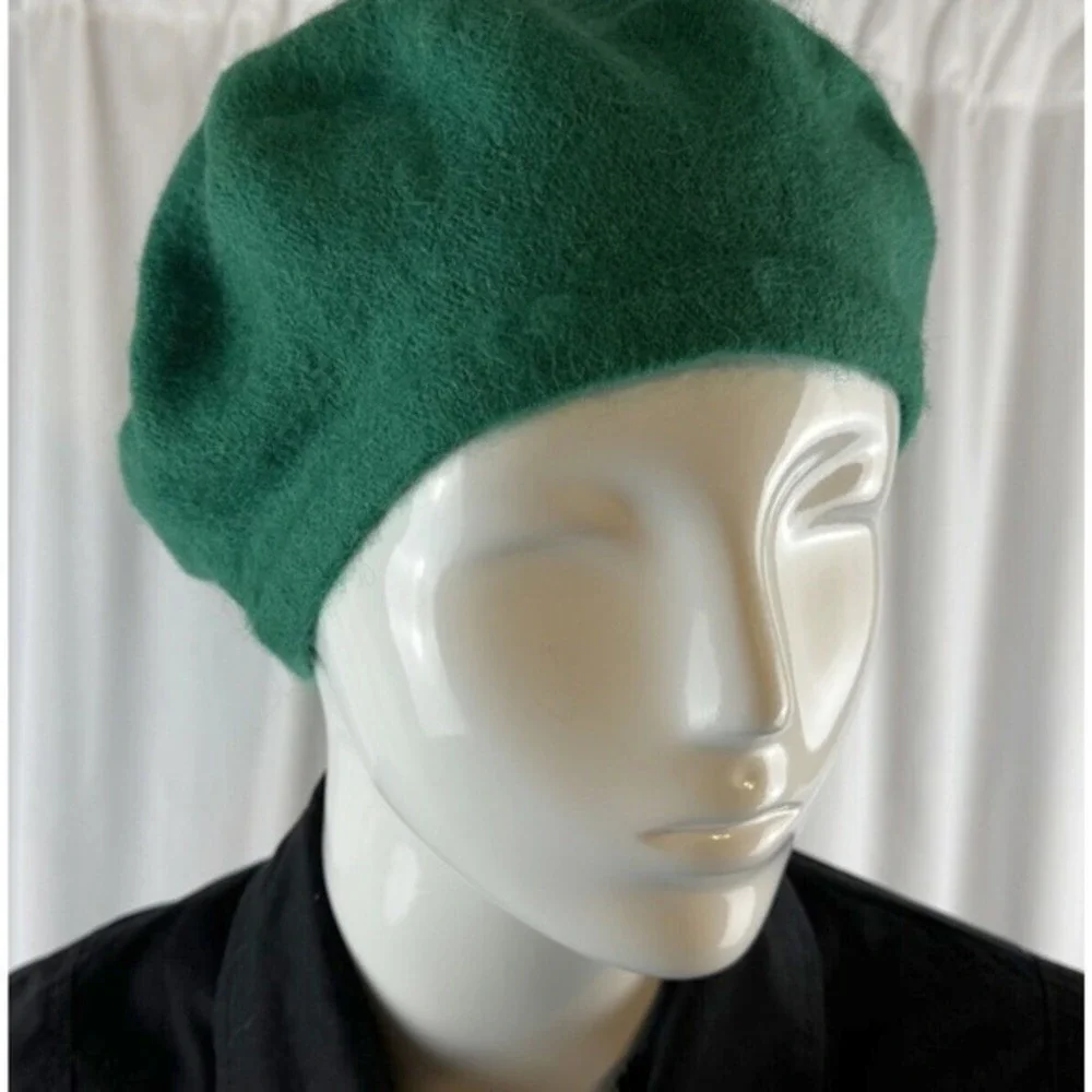 Emerald Green Wool Blend Beret Hat French Style Parisian Winter‎ French 69-03